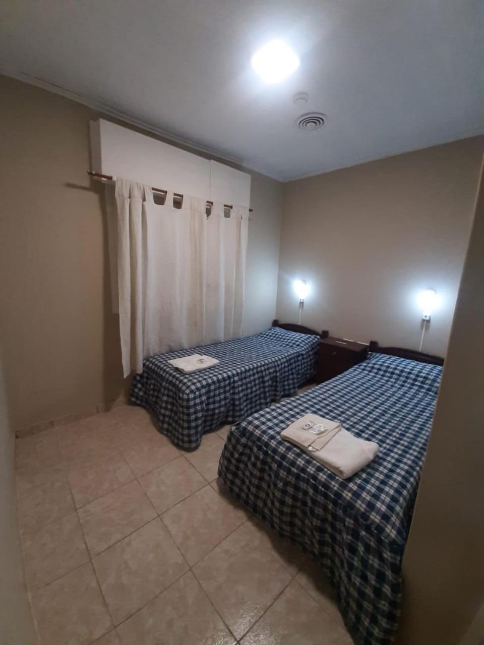 Hostel Danny El Calafate Exterior photo