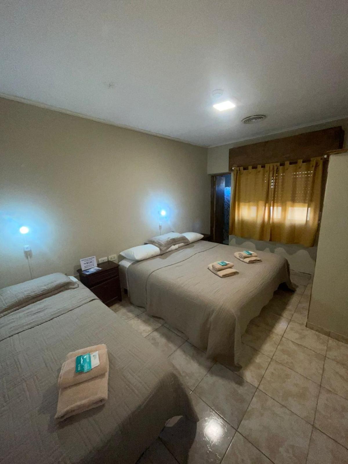 Hostel Danny El Calafate Exterior photo